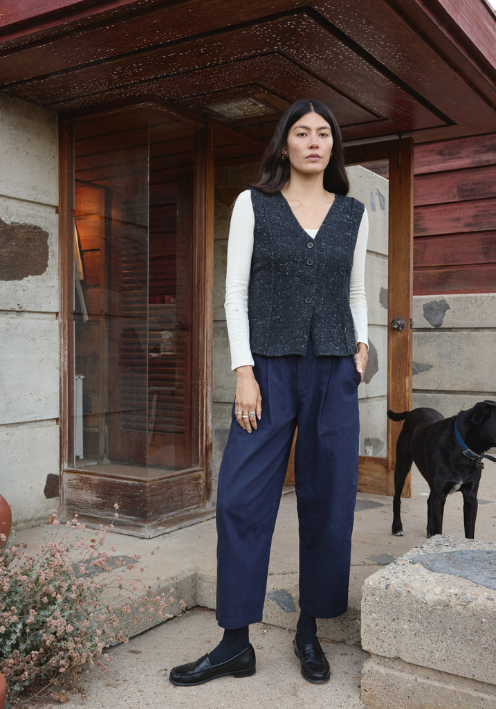 Built Rite Clothes Ana Crop Trouser Navy Twill – First Rite Clothing